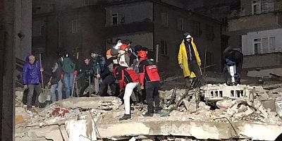 21 kişiye mezar olan Gölgeler Apartmanı’nın betonunda dere kumu ve çakıl kullanılmış