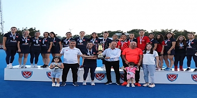 Türkiye Süper Lig Şampiyonluk Kupası Polisgücü’nün Sultanlarının