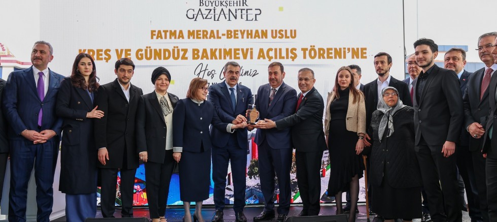 BAKAN TEKİN’İN KATILIMIYLA FATMA-MERAL-BEYHAN USLU KREŞİ AÇILDI