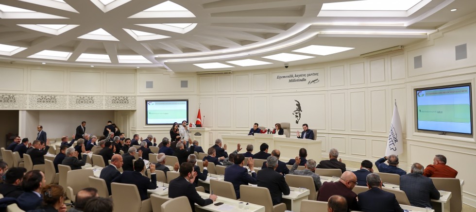 BÜYÜKŞEHİR MECLİSİ'NDE BAKAN TEKİN'E PAYE, ÇİFTÇİYE DESTEK!