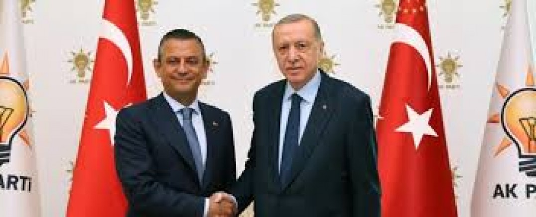 Cumhurbaşkanı Erdoğan, CHP Genel Başkanı Özgür Özel’i kabul etti