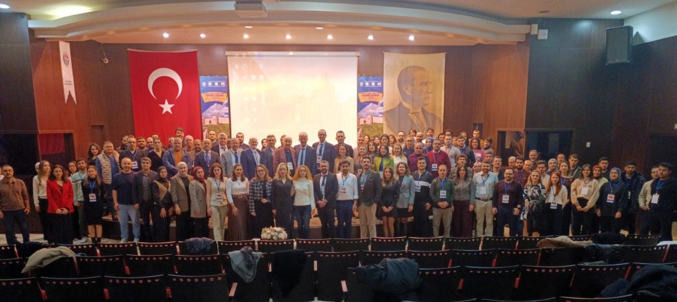 GAÜN HASTANESİ’NDE MİNİMAL İNVAZİV JİNEKOLOJİ KONGRESİ DÜZENLENDİ