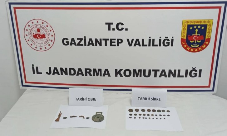 Gaziantep'te 28 adet sikke ele geçirildi: 3 gözaltı