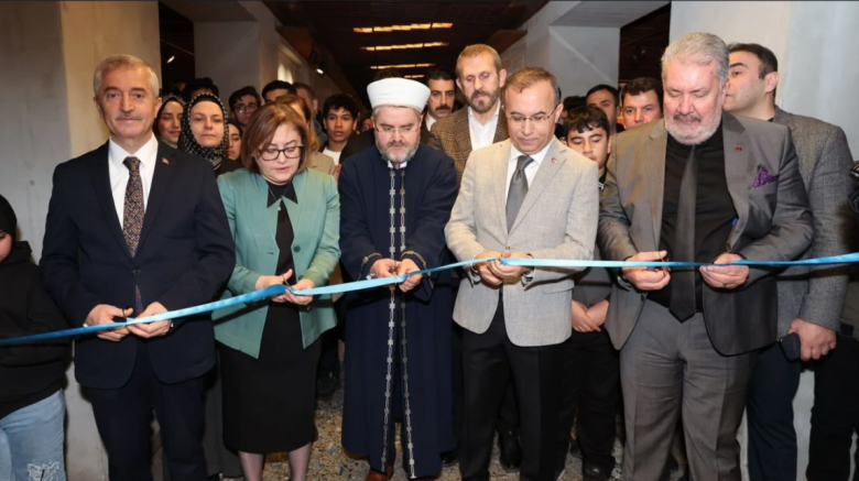 Gaziantep’te 75 Mukaddes Emanet Bir Arada