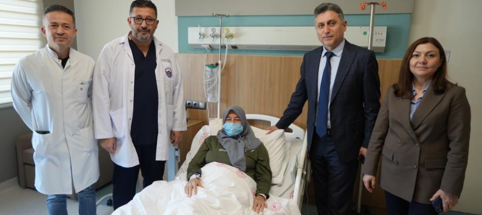 Gaziantep'te kadın hasta, kadavradan yapılan böbrek nakli ile sağlığına kavuştu