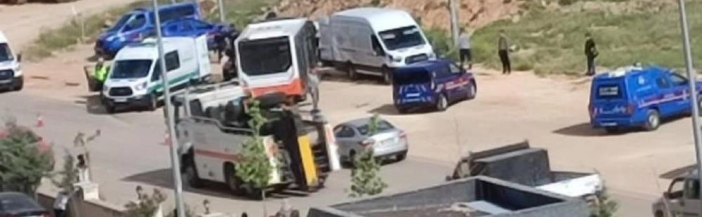 Gaziantep'te otomobil ile otobüs çarpıştı: 1 ölü, 1 yaralı