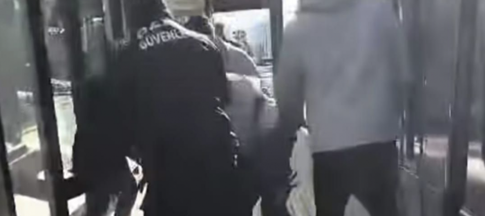 Gaziantep'te Tramvay durağında korku dolu anlar!