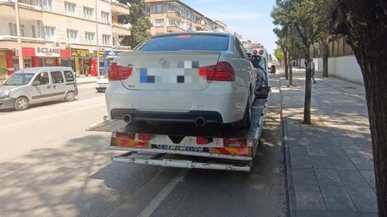 Gaziantep’te yapılan trafik denetimlerinde bin 186 araca ceza kesildi