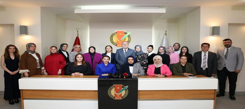 AK Partili kadınlardan GGC’ye ziyaret