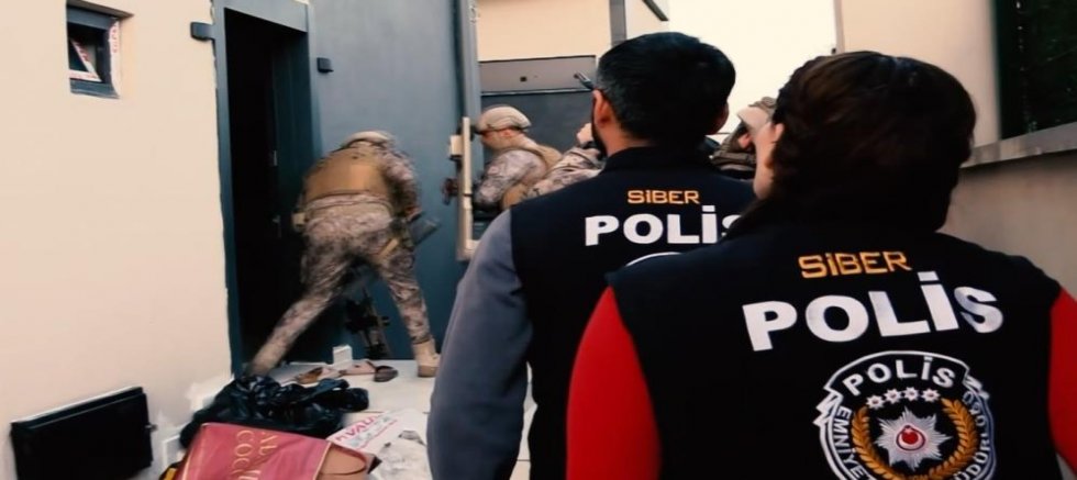 Gaziantep merkezli 14 ildeki dolandırıcılık operasyonunda gözaltı sayısı 58'e yükseldi