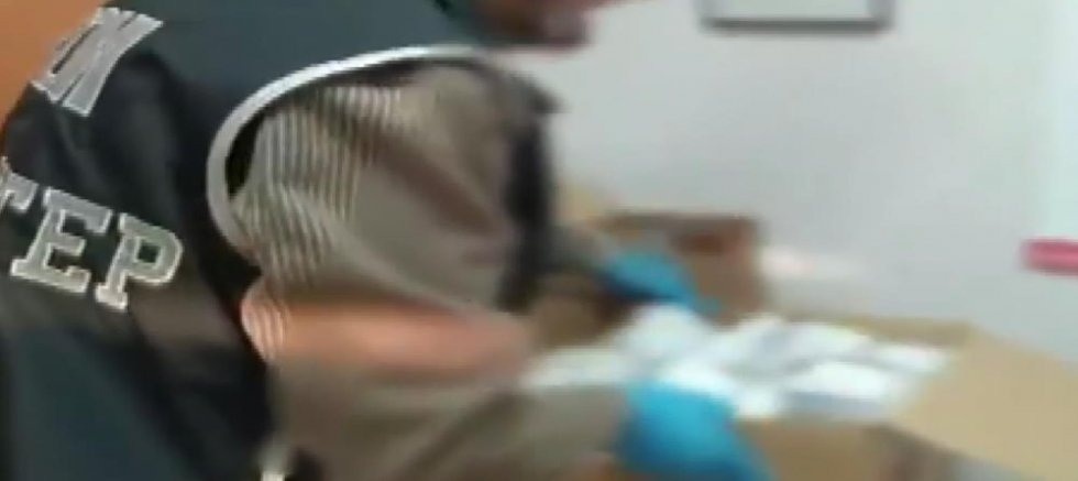 Gaziantep'te usulsüz satış ve dağıtımı yapılan 30 bin ilaç ele geçirildi: 3 gözaltı