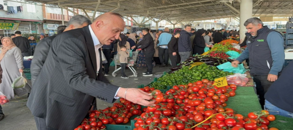 Milletvekili Melih Meriç, Gaziantep'te pazar fiyatlarına tepki gösterdi!
