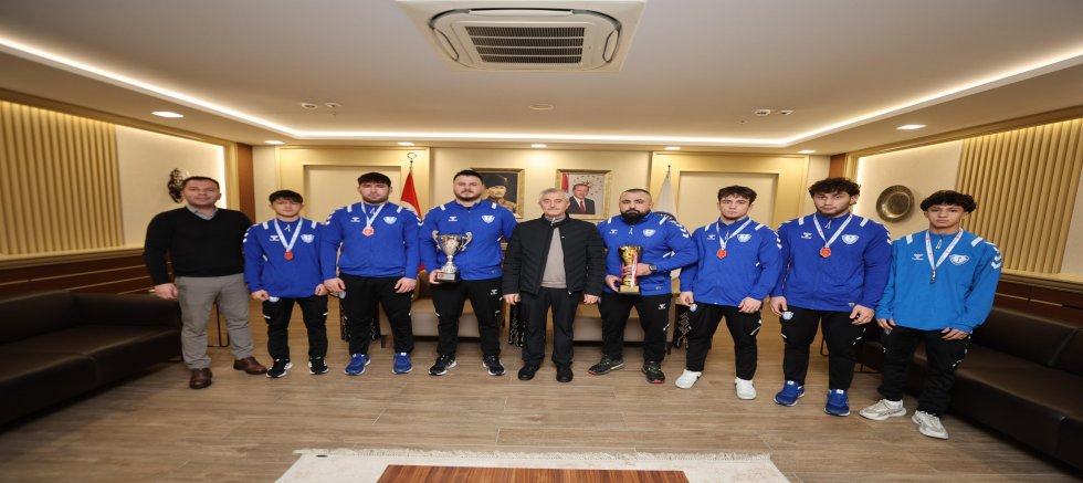 Şahinbeyli Güreşçiler Milli Takımda: 8 Sporcu Türkiye’yi Temsil Edecek