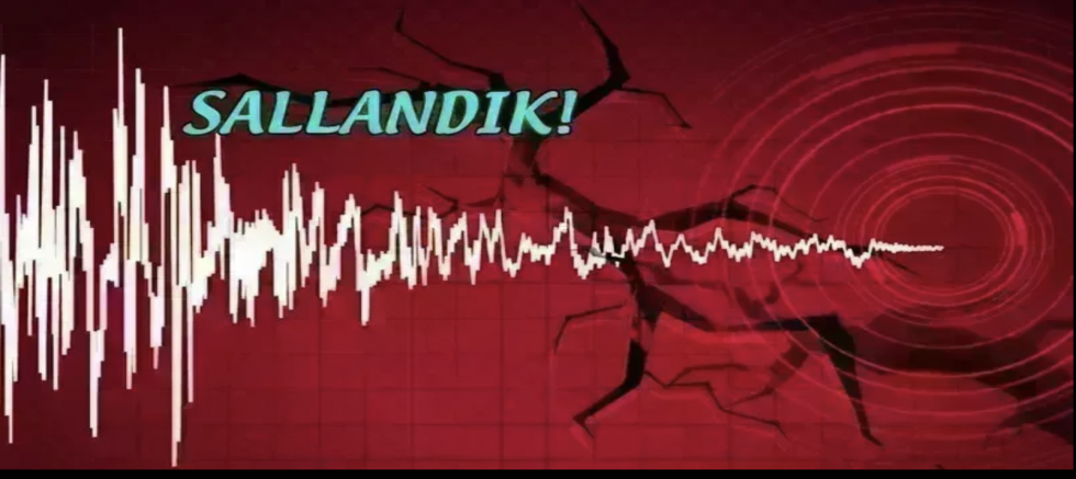 Sahur Vakti Büyük Deprem: Vatandaşlar Sokağa Koştu