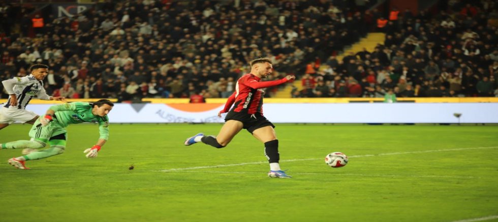 Trendyol Süper Lig: Gaziantep FK: 2 - Kasımpaşa: 1 (Maç sonucu)