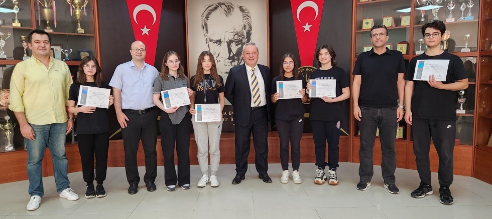 Matematik Dünyasına Gaziantep Kolej Vakfı Damgası