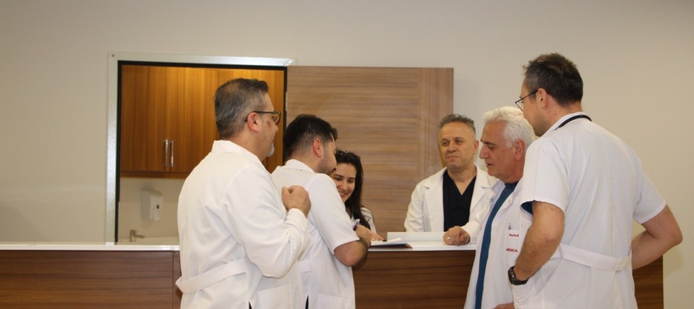 MEDICAL POINT GAZİANTEP HASTANESİ 1 YILDA 200’ÜNCÜ KEMİK İLİĞİ NAKLİNE ULAŞTI 