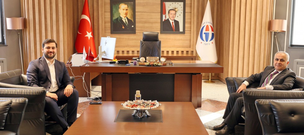 Milletvekili Mesut Bozatlı’dan Gaziantep Üniversitesi Rektörü Prof. Dr. Sait Mesut Doğan’a Ziyaret