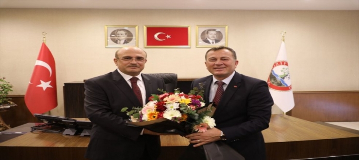 Nizip Belediye Başkanı Ali Doğan görevi devraldı