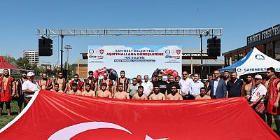 ABA GÜREŞİ TÜRKİYE ŞAMPİYONASI ŞAHİNBEY ER MEYDANINDA YAPILDI