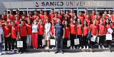 Adil Sani Konukoğlu Spor Lisesi Öğrencileri Ssnko Üniversitesi'nde