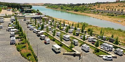 ALLEVEB KARABAN PARKA YERLİ YABANCI TURİST AKINI