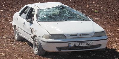 Araban'da otomobil devrildi: 4 kişi ölümden döndü