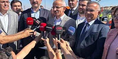 Bakan Uraloğlu, Gaziantep Şehir Hastanesi Kavşağı’nda incelemelerde bulundu