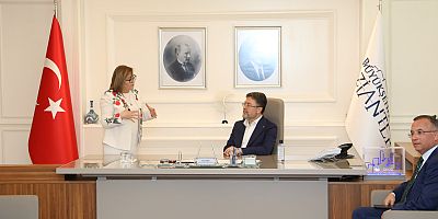 BAKAN YUMAKLI, GAZİANTEP BÜYÜKŞEHİR’İ ÖRNEK GÖSTERDİ: 