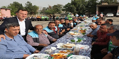 Başkan Ali  Doğan, İşçi Bayramı'nda işçilerle bir araya geldi