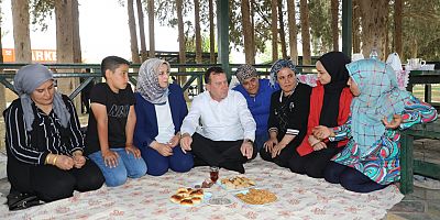 Başkan Ali  Doğan, vatandaşlar ile beraber olmaya devam ediyor
