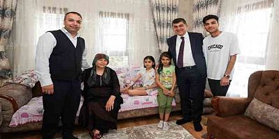 BAŞKAN FADILOĞLU’NDAN ÖMÜR GÜLER’E MORAL ZİYARETİ