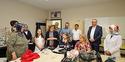 BAŞKAN ŞAHİN, GASMEK’TE EĞİTİM ALAN ÖĞRENCİLERİN YETENEKLERİNİ İLGİYLE İZLEDİ