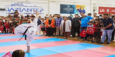 BÜYÜKŞEHİR’İN YAZ SPOR OKULLARINA ÖĞRENCİLERDEN YOĞUN İLGİ