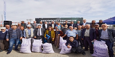 BÜYÜKŞEHİR, ÜRETTİĞİ SERTİFİKALI TOHUMLARIN DAĞITIMINA BAŞLADI 