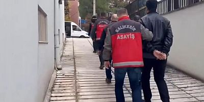 Çalınan araç için 1 milyon TL fidye isteyen şüphelilere polis göz açtırmadı