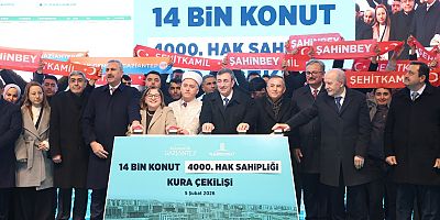 CUMHURBAŞKANI YARDIMCISI CEVDET YILMAZ, GÜNEYŞEHİR’DE GAZİ KONUTUN 4 BİNİNCİSİNİ BELİRLEDİ