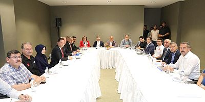 Depremde ağır hasar alan 2 bin 846 yapı enkazı kaldırıldı