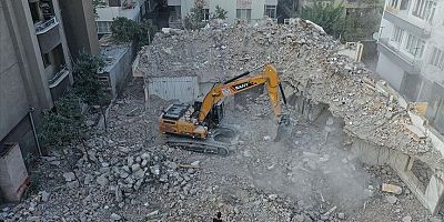 Depremden etkilenen Gaziantep'te ağır hasarlı binaların yüzde 55'i yıkıldı