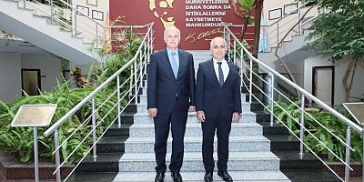 DİYANET İŞLERİ BAŞKAN YARDIMCILIĞI GÖREVİNE ATANAN HAZIRLAR, REKTÖR DOĞAN’I ZİYARET ETTİ