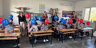 Dünya Çocuk Hakları Günü’nde Jandarmadan Anlamlı Ziyaret