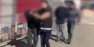 Garaja pompalı tüfekle ateş eden 2 şahıs tutuklandı: O anlar kamerada