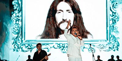 GASTROANTEP’TE FERHAT GÖÇER SAHNE ALDI!