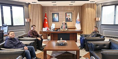 GAÜN REKTÖRÜ DOĞAN LÜBNANLI ÖĞRENCİLERLE BİR ARAYA GELDİ