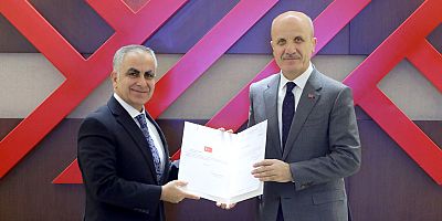 GAÜN Rektörü Doğan mazbatasını aldı