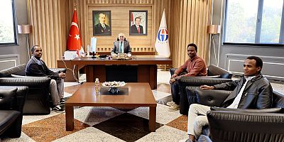 GAÜN REKTÖRÜ PROF. DR. DOĞAN ULUSLARARASI ÖĞRENCİLERLE BULUŞTU