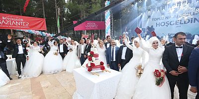 GAZİANTEP BÜYÜKŞEHİR’DEN TOPLU NİKAH ŞÖLENİ 