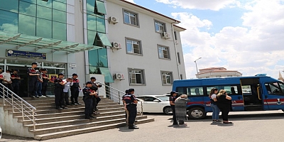 Gaziantep Jandarma'dan Büyük Fuhuş Operasyonu-TIKLA İZLE