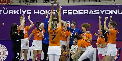 Gaziantep Polisgücü Kadın Hokey Takımı Süper Lig Şampiyonu!