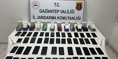 Gaziantep'te 2,7 milyon TL değerinde kaçak telefon ele geçirildi: 2 gözaltı